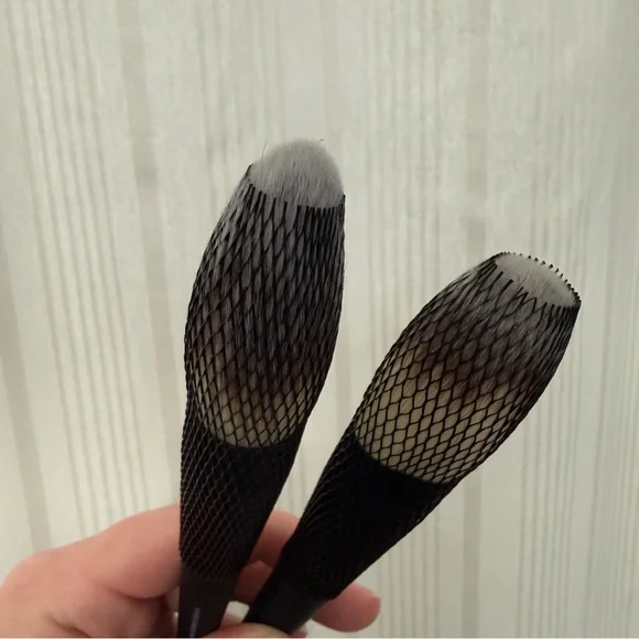 NIB Lithe The Essentials Face Brush Set Bronzer & Tapered Powder Brush - Picture 8 of 10